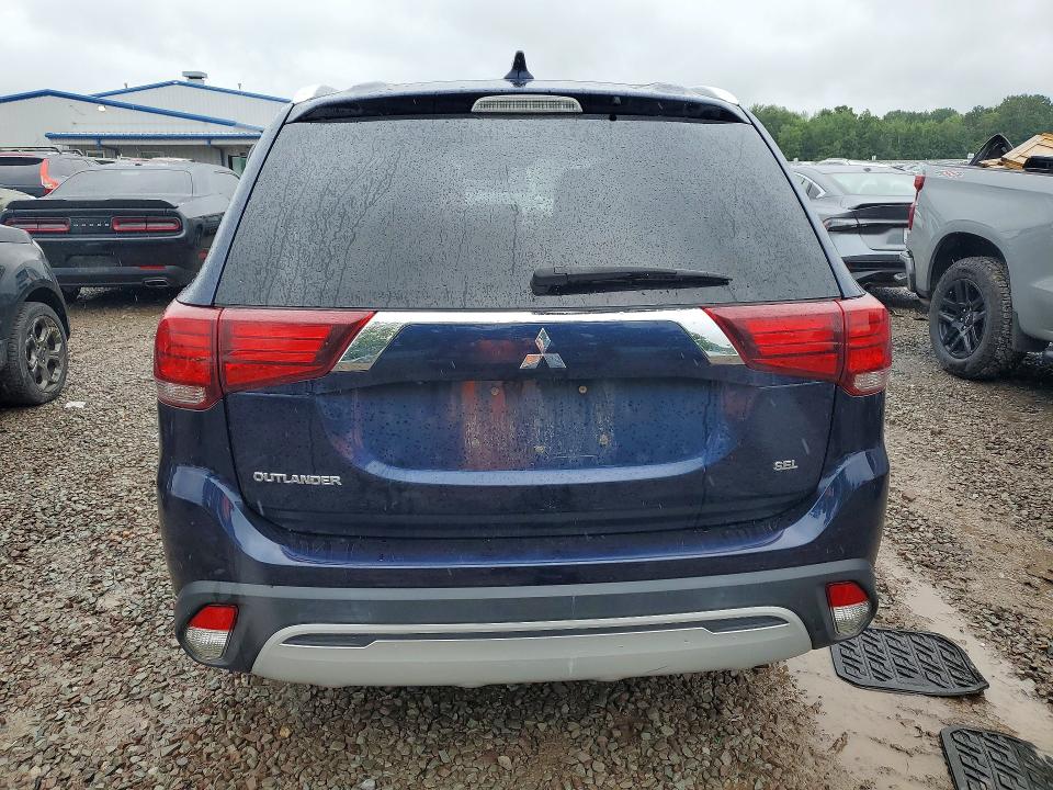 2020 Mitsubishi Outlander მანქანა იყიდება აუქციონზე, vin: JA4AZ3A3XLZ043338, აუქციონის ნომერი: 63214456
