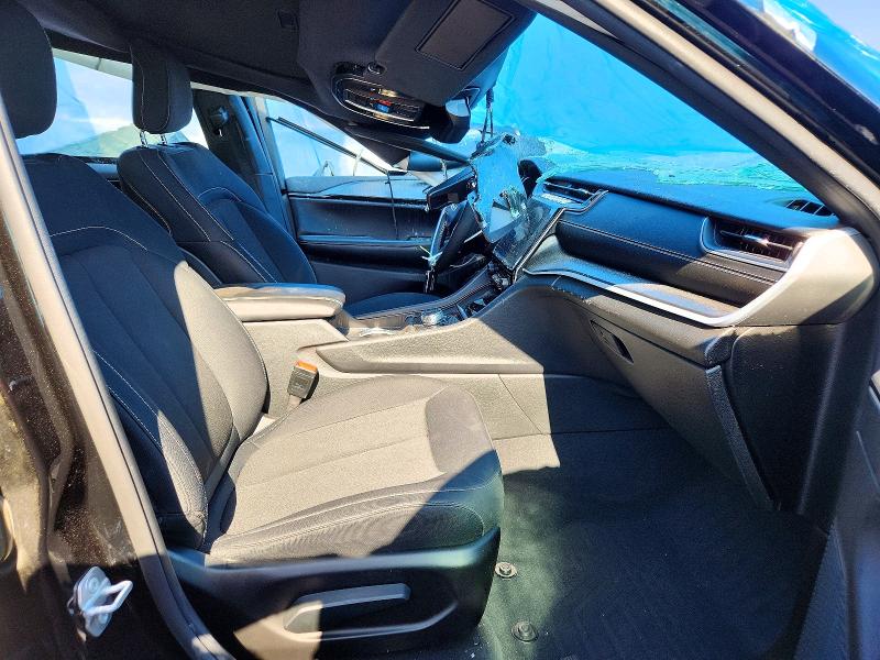 Продажа на аукционе авто 2025 Jeep Grand Cherokee, vin: 1C4RJJAGXS8651615, номер лота: 56612876