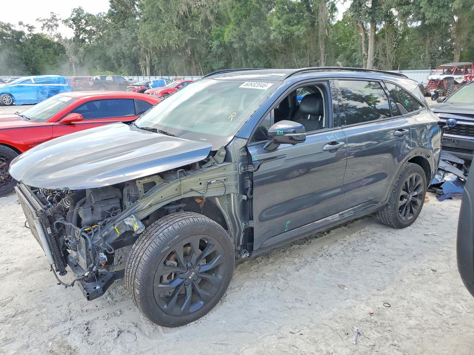 Продажа на аукционе авто 2021 Kia Sorento, vin: 5XYRK4LF6MG058834, номер лота: 60932046