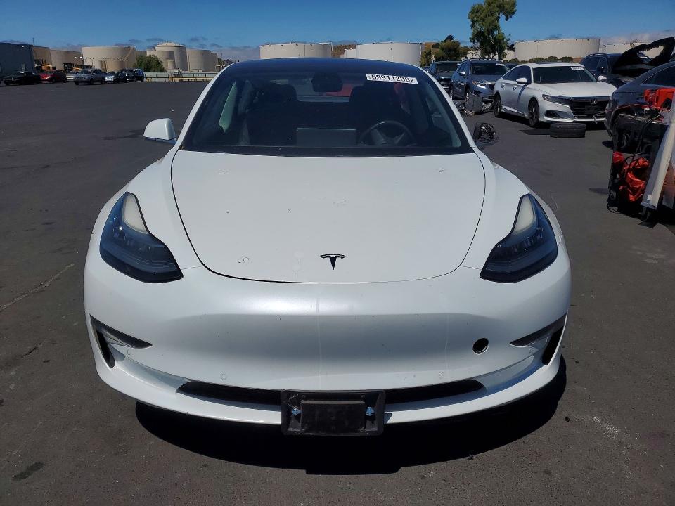 Продажа на аукционе авто 2018 Tesla Model 3, vin: 5YJ3E1EA7JF049172, номер лота: 59911236