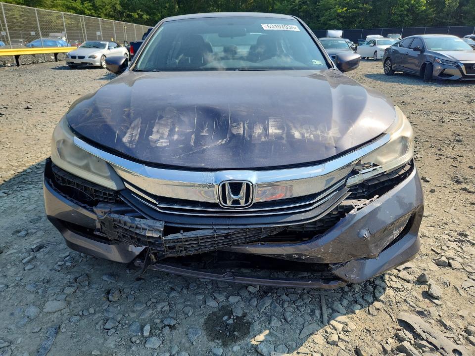 Aukcja sprzedaży 2017 Honda Accord, vin: 1HGCR2F56HA133838, numer aukcji: 63107936
