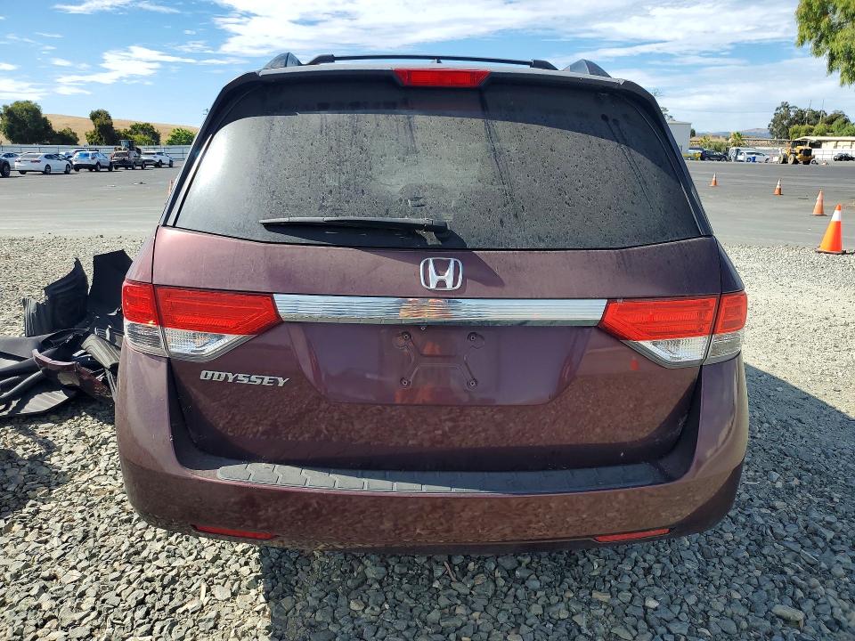 62116586 :رقم المزاد ، 5FNRL5H67FB005761 vin ، 2015 Honda Odyssey مزاد بيع