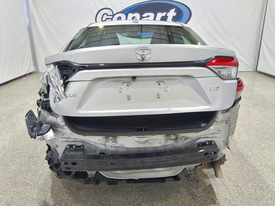 61231546 :رقم المزاد ، 5YFEPMAE1MP164422 vin ، 2021 Toyota Corolla مزاد بيع