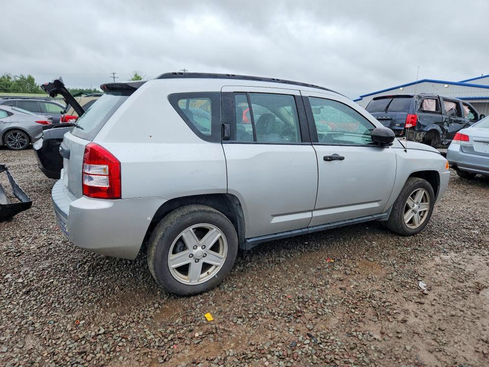 62944396 :رقم المزاد ، 1J8FT47W27D418848 vin ، 2007 Jeep Compass مزاد بيع