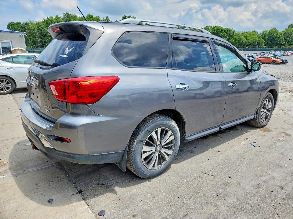 Продажа на аукционе авто 2017 Nissan Pathfinder, vin: 5N1DR2MM0HC905666, номер лота: 60047626