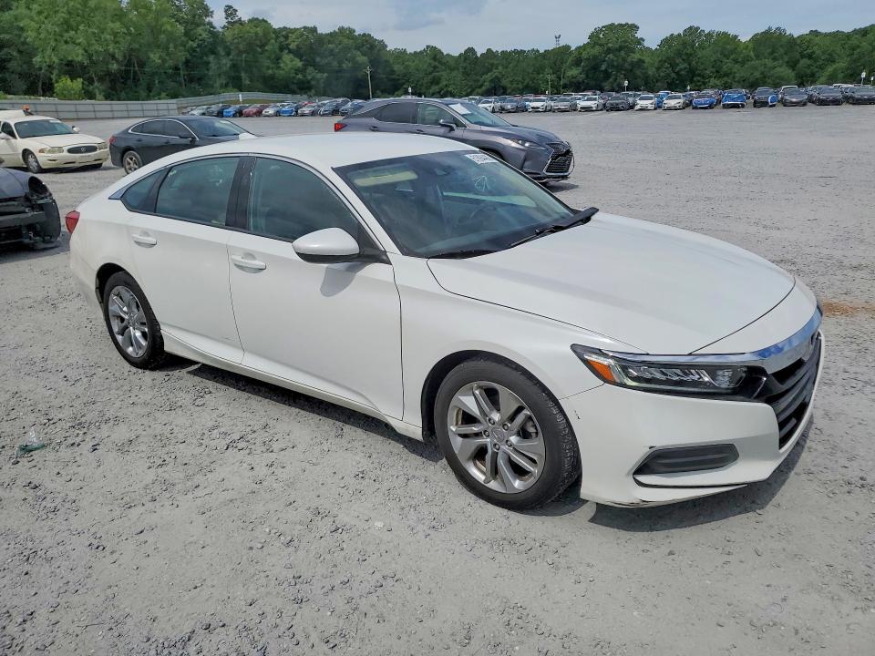 Продажа на аукционе авто 2018 Honda Accord, vin: 1HGCV1F18JA254590, номер лота: 61894486
