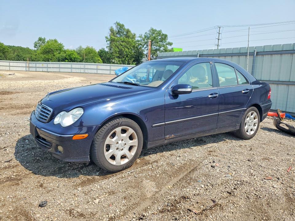 2005 Mercedes-benz C მანქანა იყიდება აუქციონზე, vin: WDBRF81J95F613894, აუქციონის ნომერი: 62755966