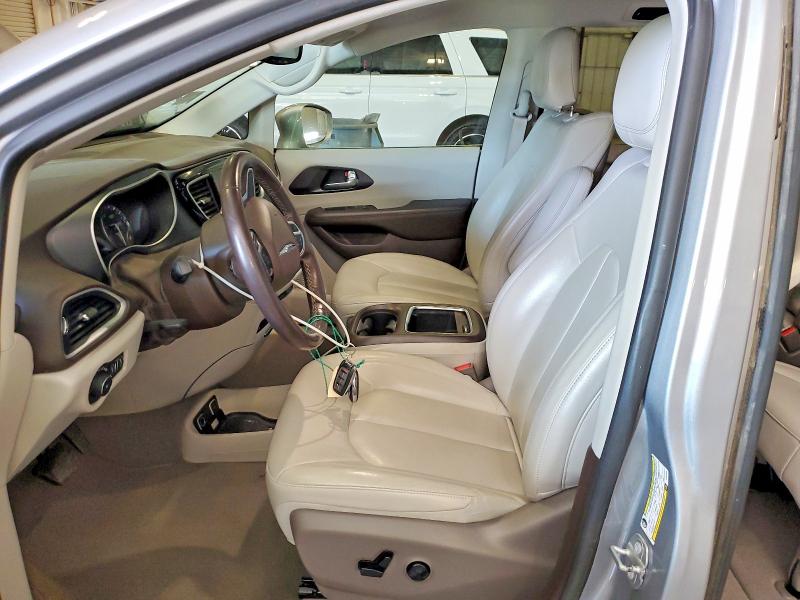 Продажа на аукционе авто 2020 Chrysler Pacifica, vin: 2C4RC1EG3LR269484, номер лота: 61686746