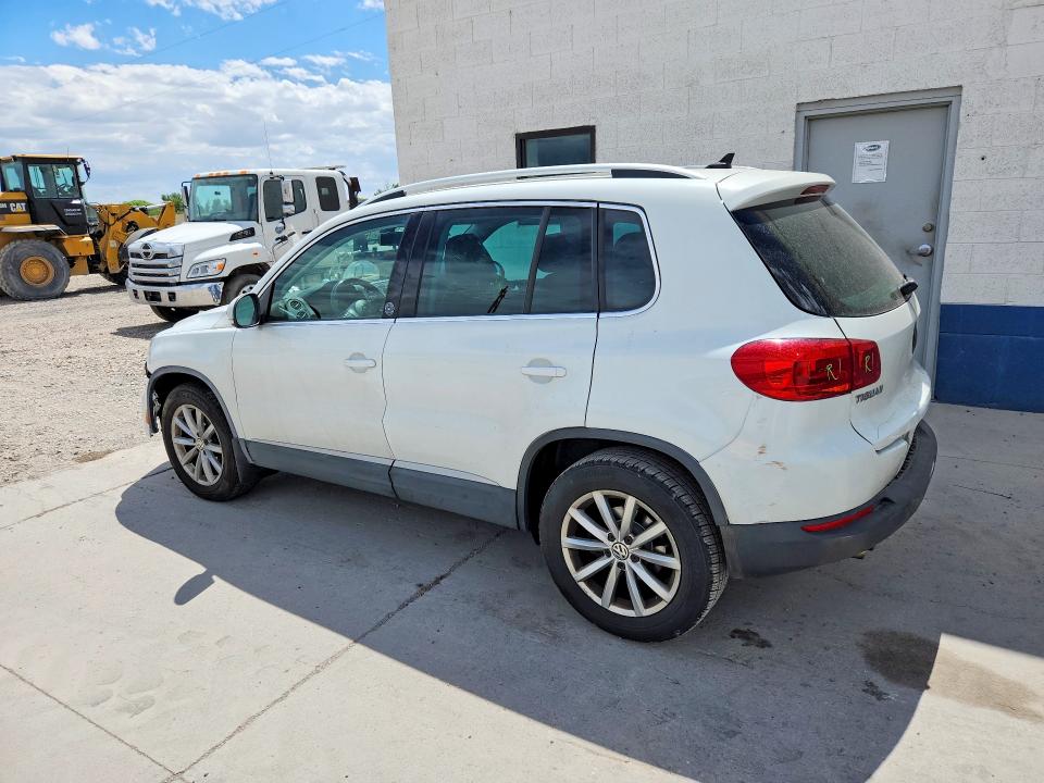 59859496 :رقم المزاد ، WVGSV7AX8HW500250 vin ، 2017 Volkswagen Tiguan مزاد بيع