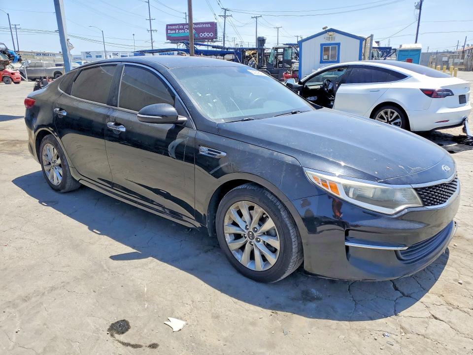 63059606 :رقم المزاد ، 5XXGT4L31GG066634 vin ، 2016 Kia Optima مزاد بيع