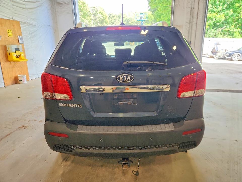 2011 Kia Sorento მანქანა იყიდება აუქციონზე, vin: 5XYKT4A26BG119885, აუქციონის ნომერი: 59716366