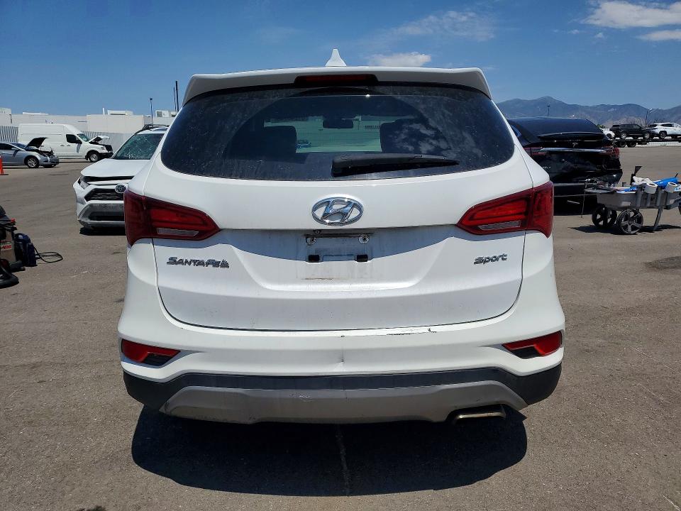 Продажа на аукционе авто 2017 Hyundai Santa Fe Sport, vin: 5NMZT3LB4HH026576, номер лота: 61243746