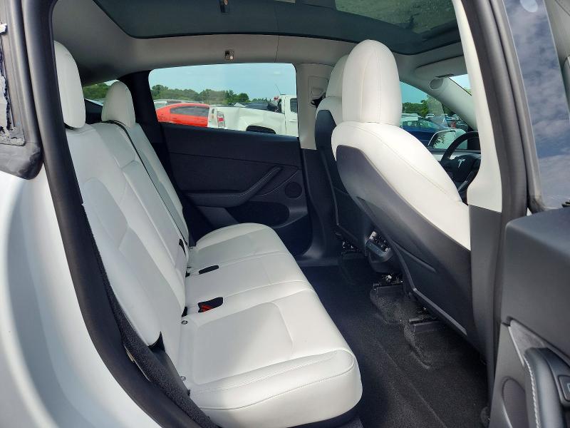 Продажа на аукционе авто 2023 Tesla Model Y, vin: 7SAYGDEF6PF600927, номер лота: 62321126