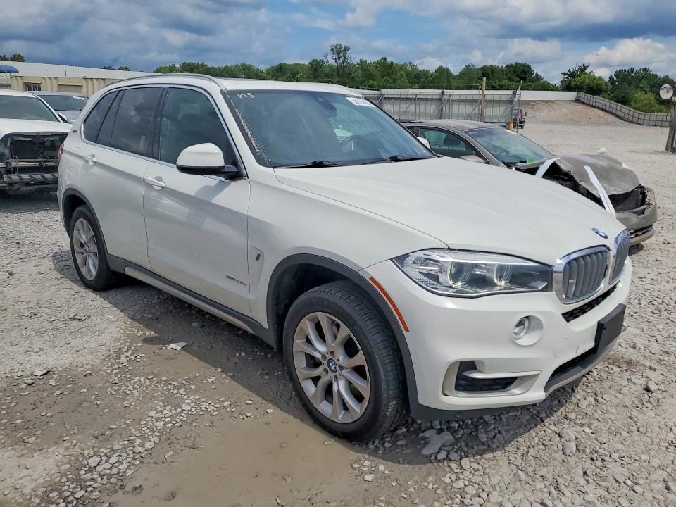 58614406 :رقم المزاد ، 5UXKT0C54J0W01905 vin ، 2018 Bmw X5 مزاد بيع