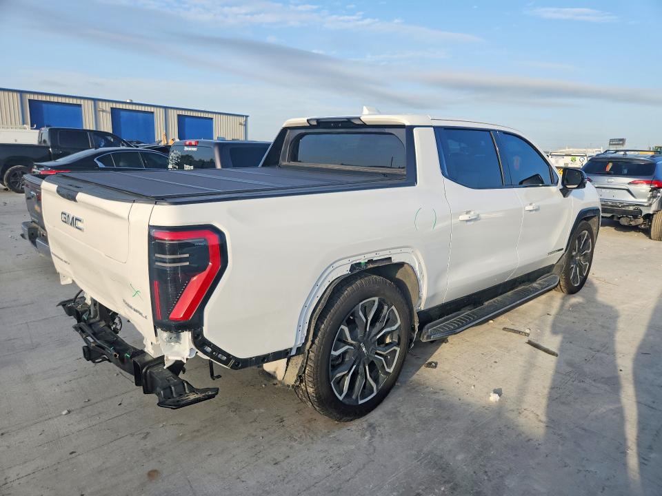 60458476 :رقم المزاد ، 1GT10MED7SU413388 vin ، 2025 Gmc Sierra مزاد بيع