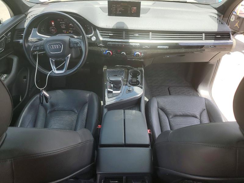 60550006 :رقم المزاد ، WA1LAAF71HD049632 vin ، 2017 Audi Q7 مزاد بيع