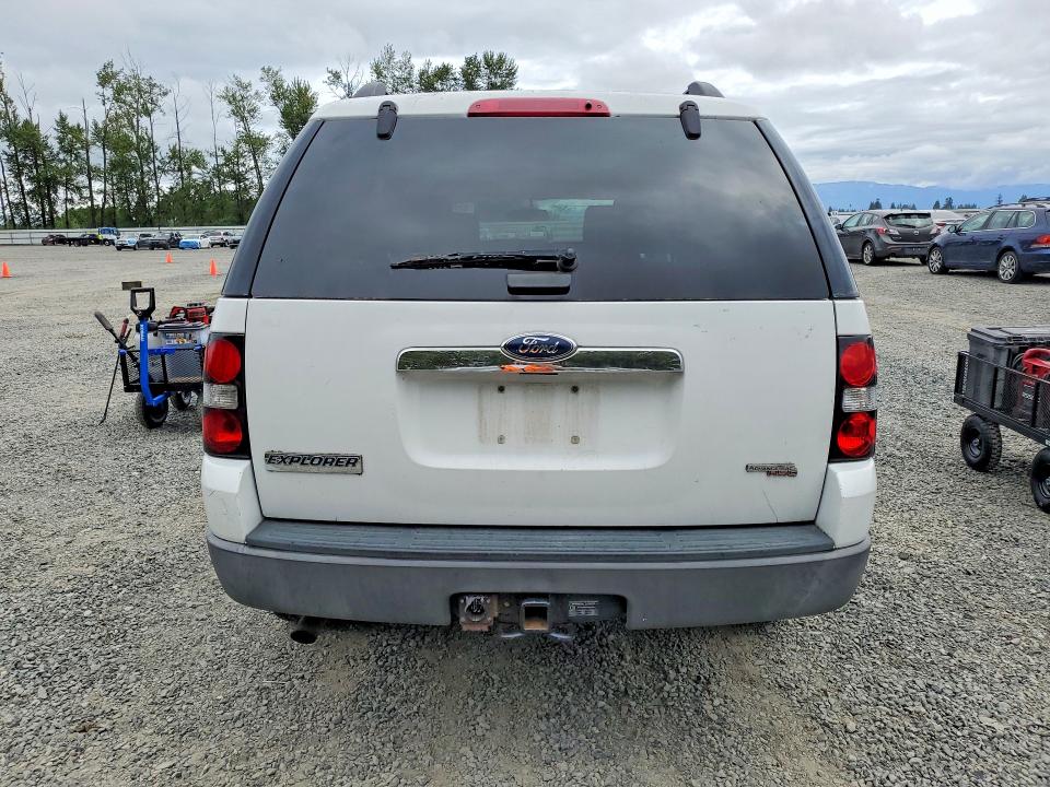 60254316 :رقم المزاد ، 1FMEU72E16UA15566 vin ، 2006 Ford Explorer مزاد بيع