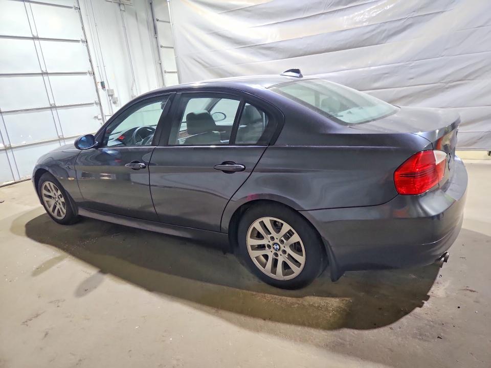 2007 Bmw 328 მანქანა იყიდება აუქციონზე, vin: WBAVC93577K035560, აუქციონის ნომერი: 61057286