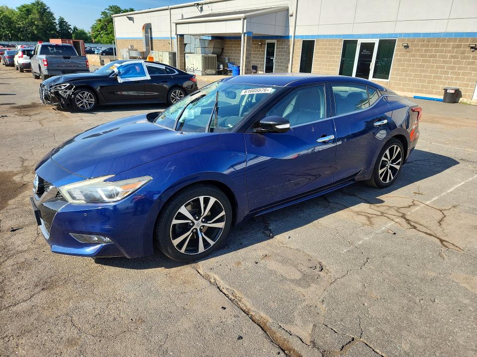 61605576 :رقم المزاد ، 1N4AA6AP8JC393199 vin ، 2018 Nissan Maxima مزاد بيع