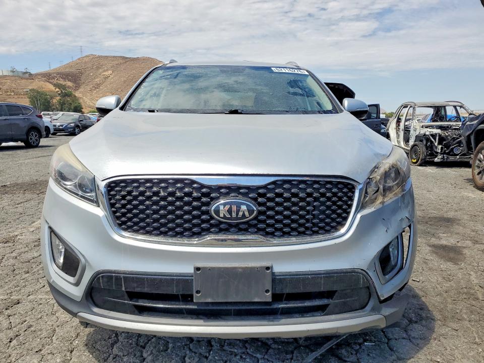 62116276 :رقم المزاد ، 5XYPH4A5XHG302927 vin ، 2017 Kia Sorento مزاد بيع