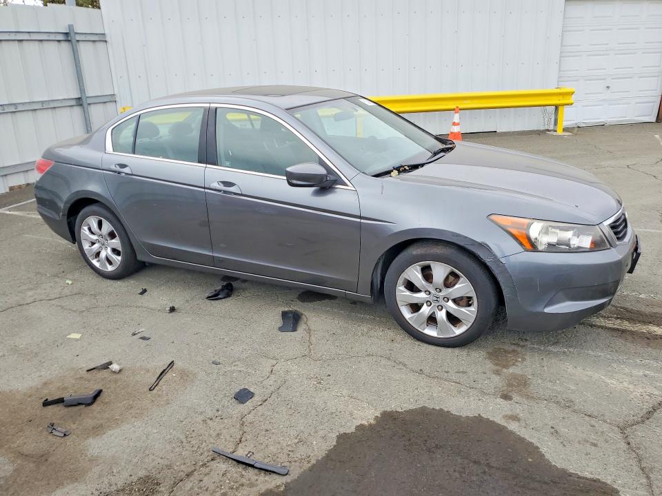 61048116 :رقم المزاد ، JHMCP26738C065331 vin ، 2008 Honda Accord مزاد بيع
