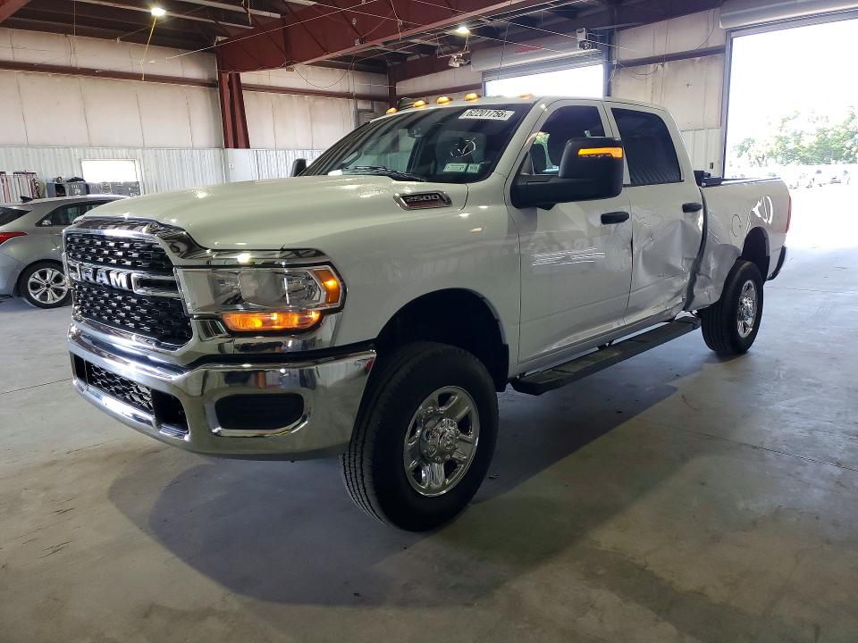 62201756 :رقم المزاد ، 3C6UR5CJ9RG102826 vin ، 2024 Ram 2500 مزاد بيع