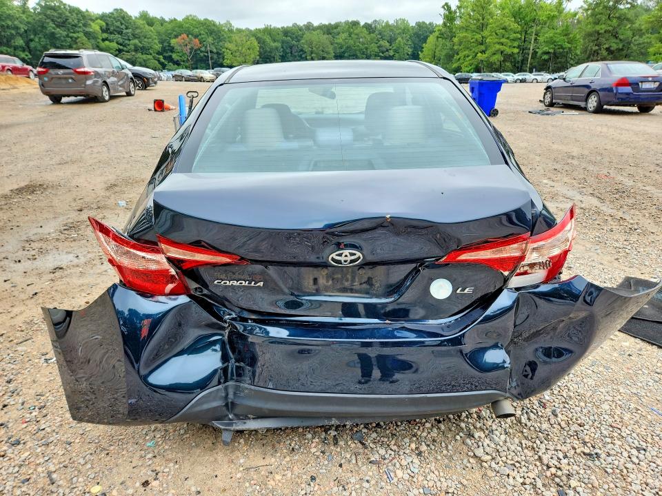 61781806 :رقم المزاد ، 5YFBURHEXKP867142 vin ، 2019 Toyota Corolla مزاد بيع