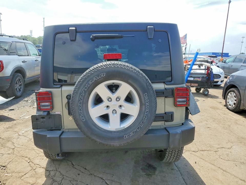 Продажа на аукционе авто 2018 Jeep Wrangler Unlimited, vin: 1C4BJWDG7JL825775, номер лота: 60433786