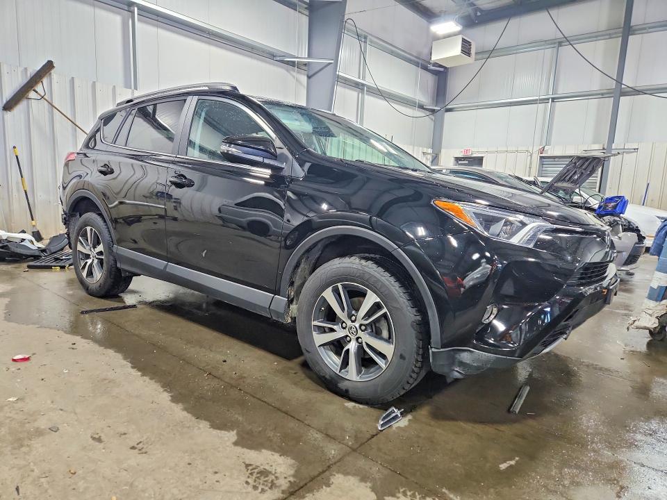 Aukcja sprzedaży 2018 Toyota Rav4, vin: 2T3RFREV7JW822760, numer aukcji: 60313926