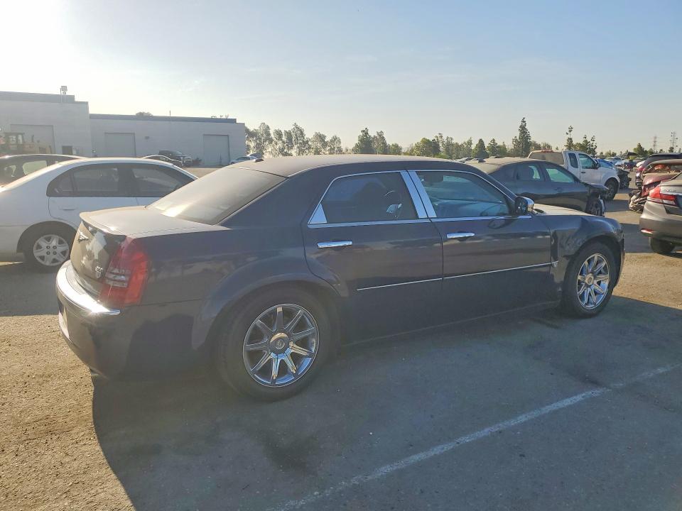 Продаж на аукціоні авто 2006 Chrysler 300c, vin: 2C3LA63H46H441413, номер лоту: 61801176