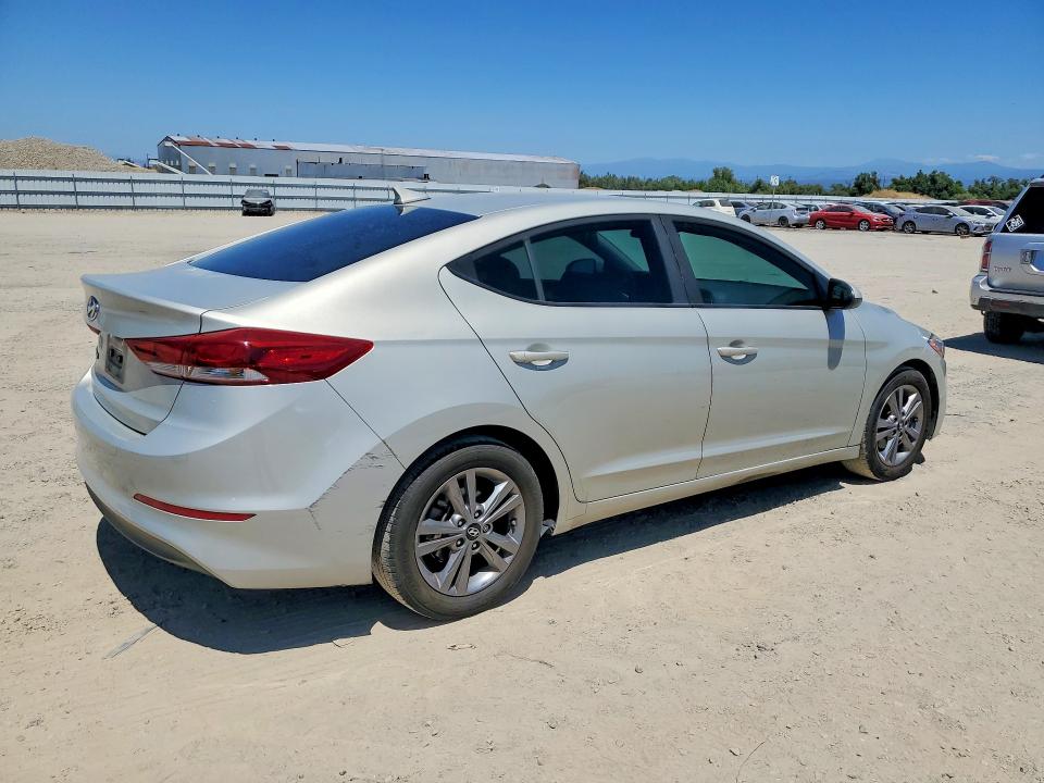 2018 Hyundai Elantra მანქანა იყიდება აუქციონზე, vin: KMHD84LFXJU474576, აუქციონის ნომერი: 60672586