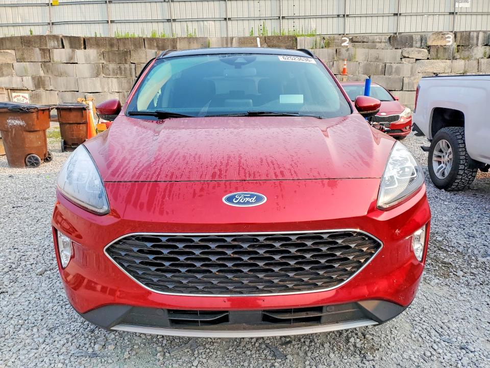 62523636 :رقم المزاد ، 1FMCU9J99LUB97830 vin ، 2020 Ford Escape مزاد بيع