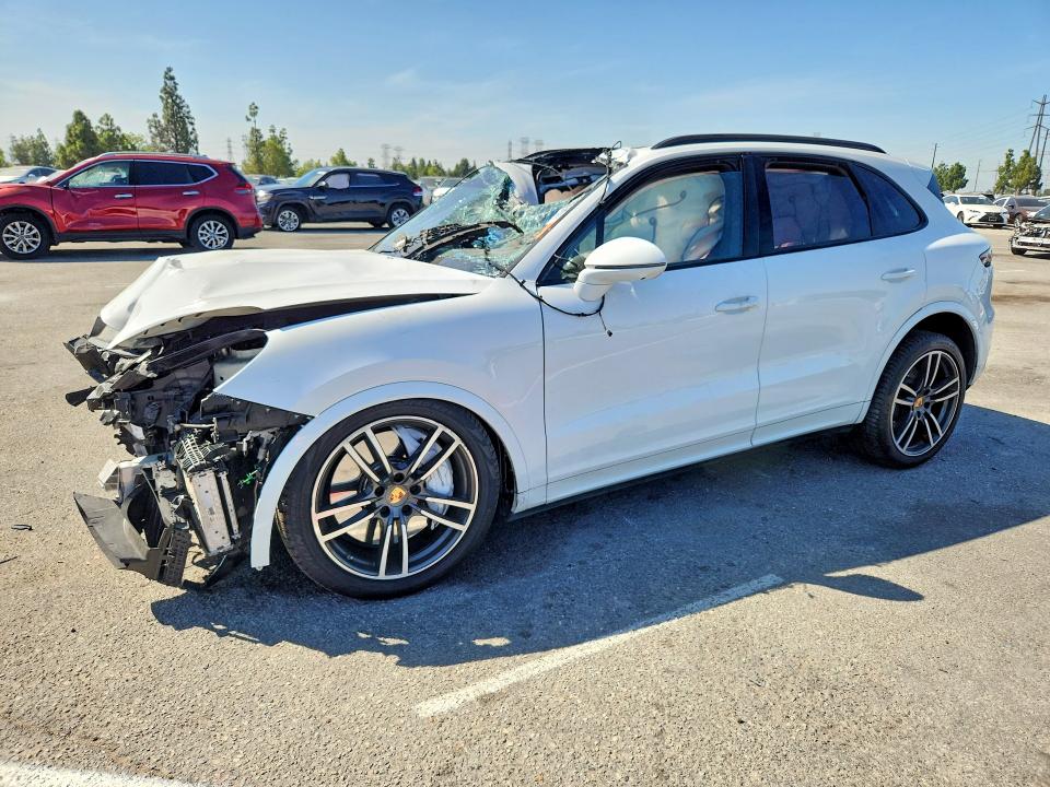 Продажа на аукционе авто 2019 Porsche Cayenne, vin: WP1AF2AY7KDA80507, номер лота: 62634106