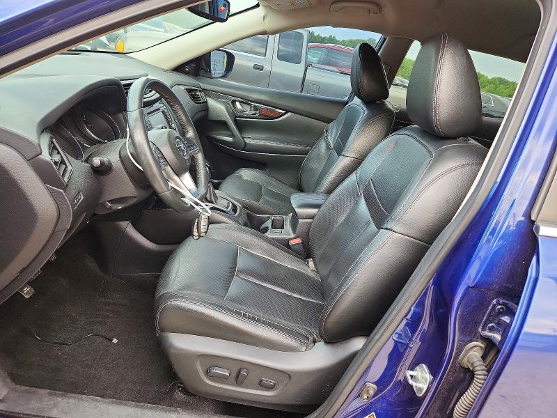 60790086 :رقم المزاد ، 5N1AT2MT0HC883115 vin ، 2017 Nissan Rogue مزاد بيع