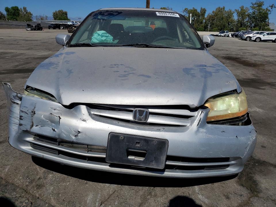 Aukcja sprzedaży 2001 Honda Accord, vin: 1HGCG65811A081274, numer aukcji: 60007696