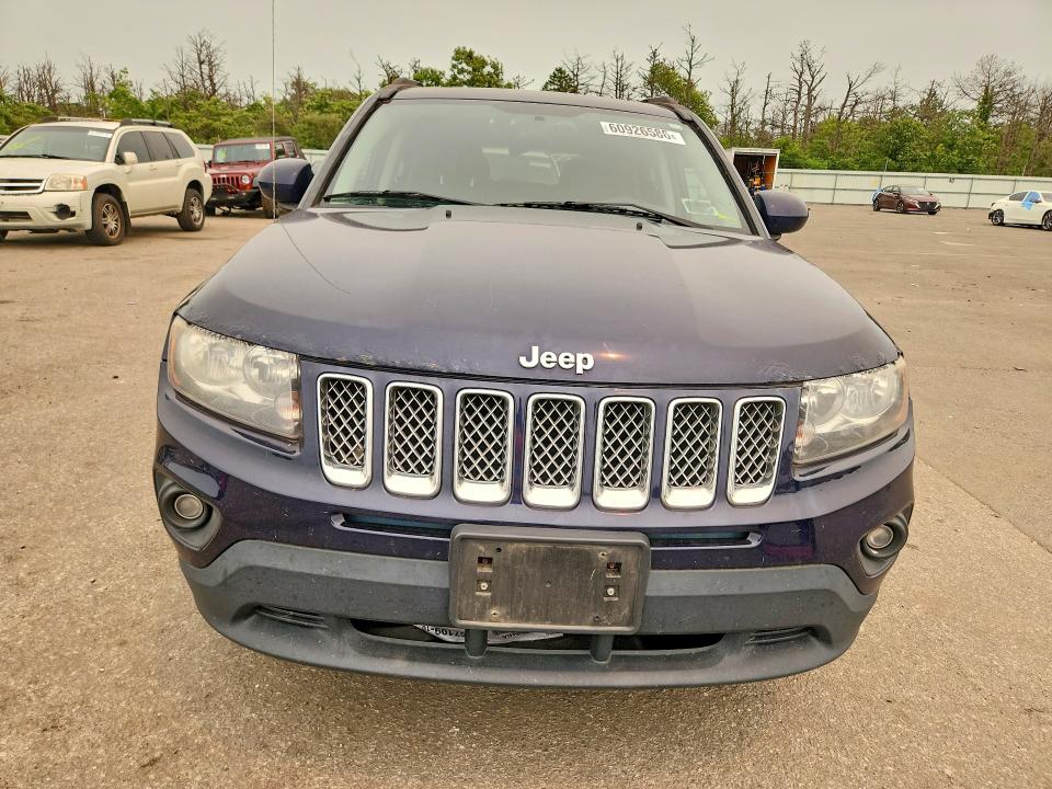 60926586 :رقم المزاد ، 1C4NJDEB5ED575408 vin ، 2014 Jeep Compass مزاد بيع