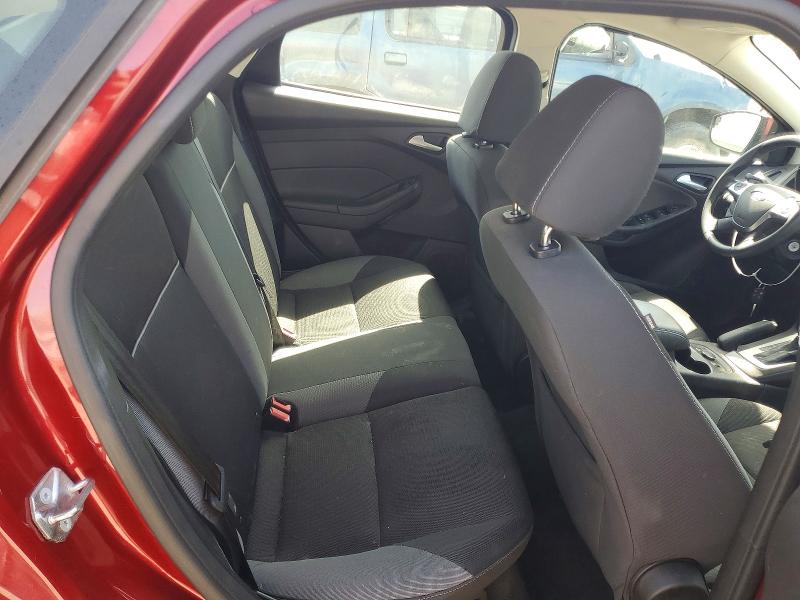 59825696 :رقم المزاد ، 1FADP3K23EL442733 vin ، 2014 Ford Focus مزاد بيع