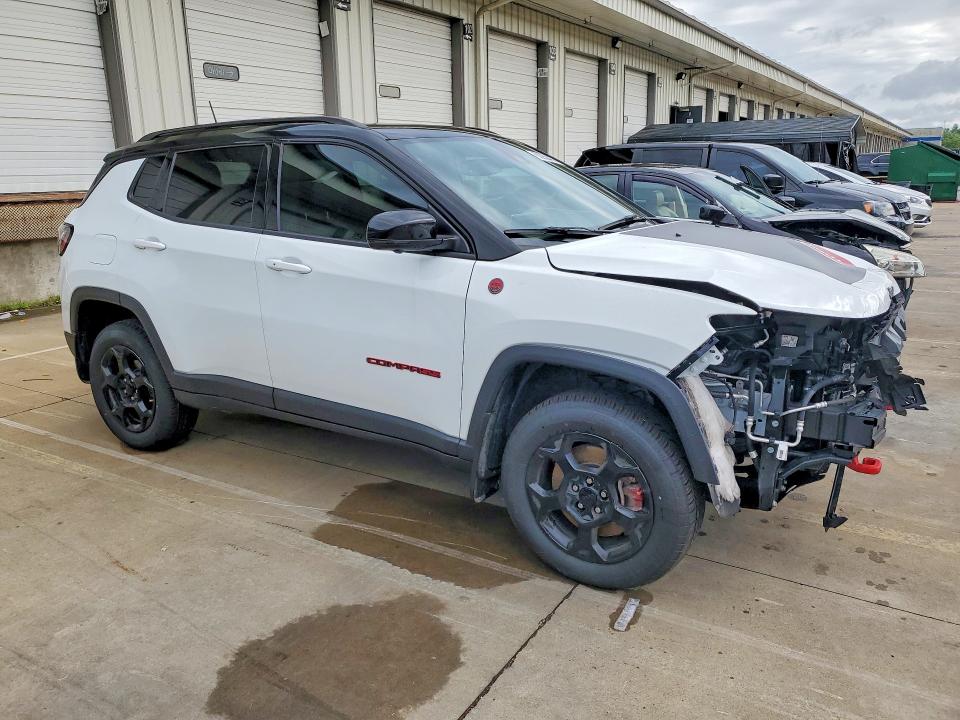 60258466 :رقم المزاد ، 3C4NJDDN0PT517957 vin ، 2023 Jeep Compass مزاد بيع