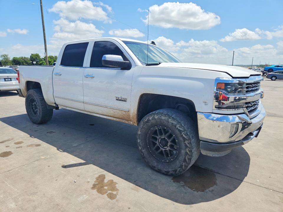 59544136 :رقم المزاد ، 3GCPCSEC0JG392625 vin ، 2018 Chevrolet Silverado مزاد بيع
