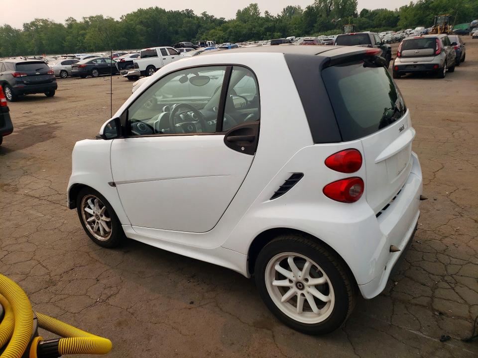 Продажа на аукционе авто 2013 Smart Fortwo, vin: WMEEJ3BA7DK651129, номер лота: 61177456