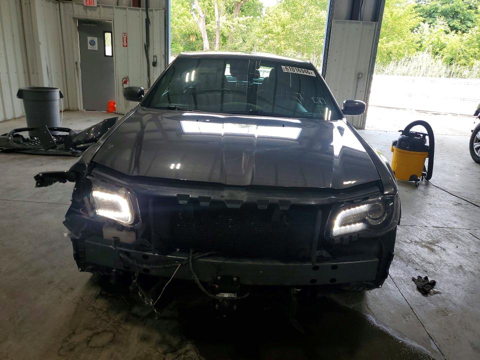 Продаж на аукціоні авто 2018 Chrysler 300, vin: 2C3CCAGG7JH331107, номер лоту: 61016946