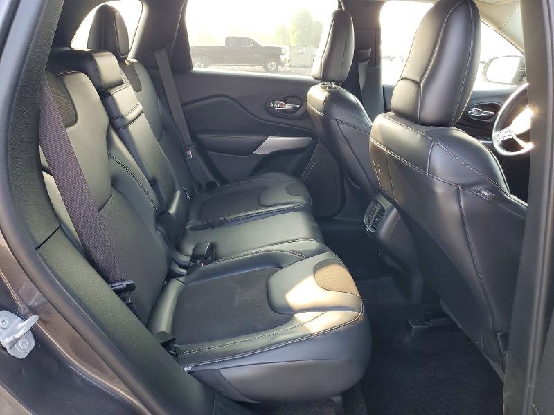 Продажа на аукционе авто 2018 Jeep Cherokee, vin: 1C4PJMLX1JD576069, номер лота: 61715406