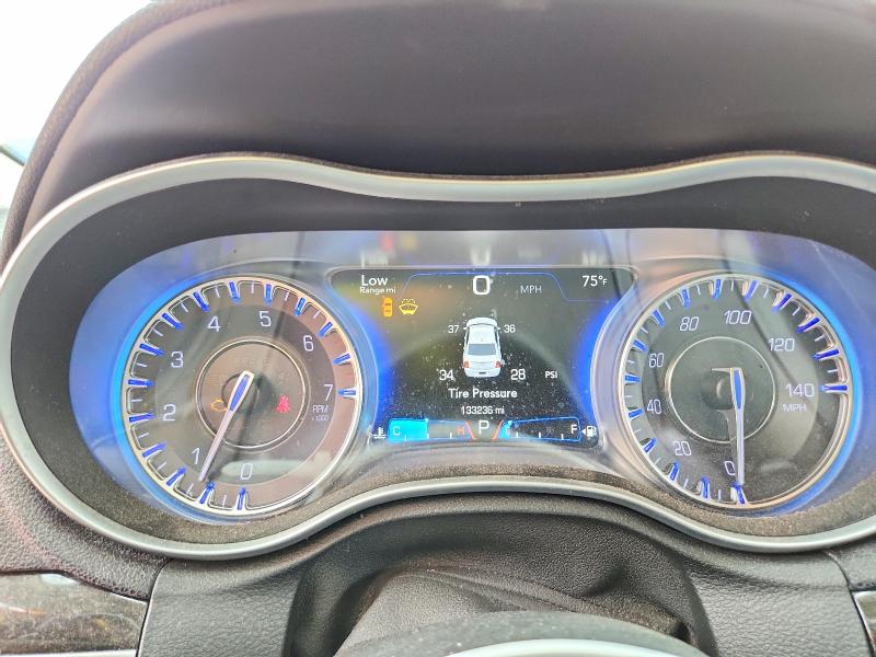 2015 Chrysler 300 მანქანა იყიდება აუქციონზე, vin: 2C3CCAAG6FH779547, აუქციონის ნომერი: 61799876