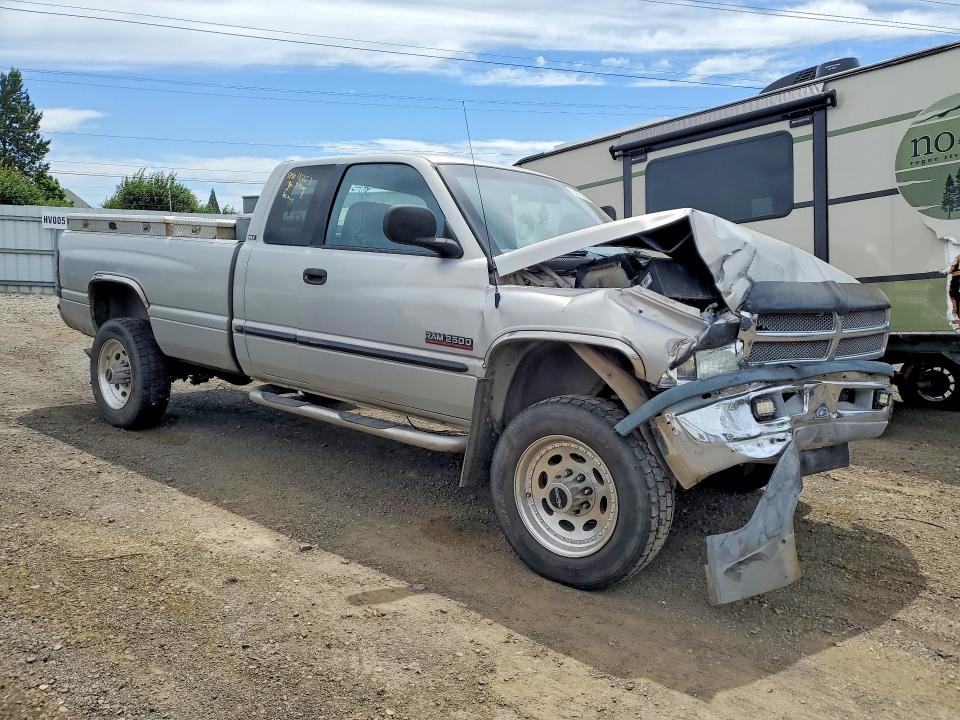62957466 :رقم المزاد ، 3B7KF2369YG140400 vin ، 2000 Dodge Ram 2500 مزاد بيع