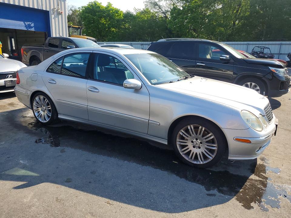 61199696 :رقم المزاد ، WDBUF56J96A948668 vin ، 2006 Mercedes-benz E مزاد بيع