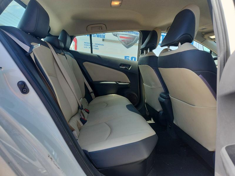 61107076 :رقم المزاد ، JTDKARFU0G3004160 vin ، 2016 Toyota Prius مزاد بيع