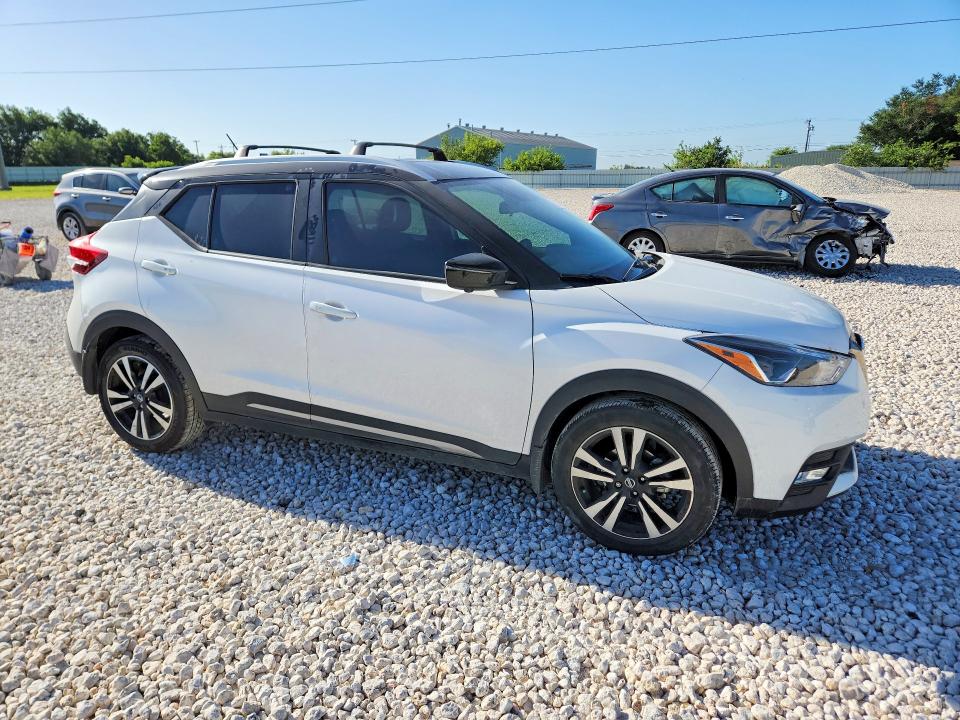 Aukcja sprzedaży 2018 Nissan Kicks, vin: 3N1CP5CU5JL536681, numer aukcji: 60357746