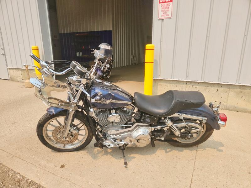 60961386 :رقم المزاد ، 1HD1GHV113K318796 vin ، 2003 Harley-davidson Fxd مزاد بيع