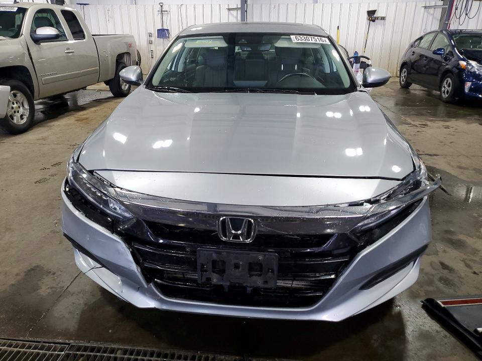 2018 Honda Accord მანქანა იყიდება აუქციონზე, vin: 1HGCV1F57JA121791, აუქციონის ნომერი: 63307516