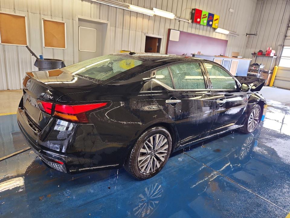 Aukcja sprzedaży 2023 Nissan Altima, vin: 1N4BL4DV1PN385083, numer aukcji: 61800746